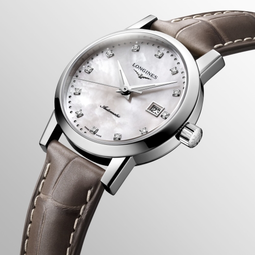 Наручные часы с бриллиантами бренда Longines